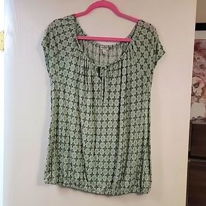 Old  Navy top size xl